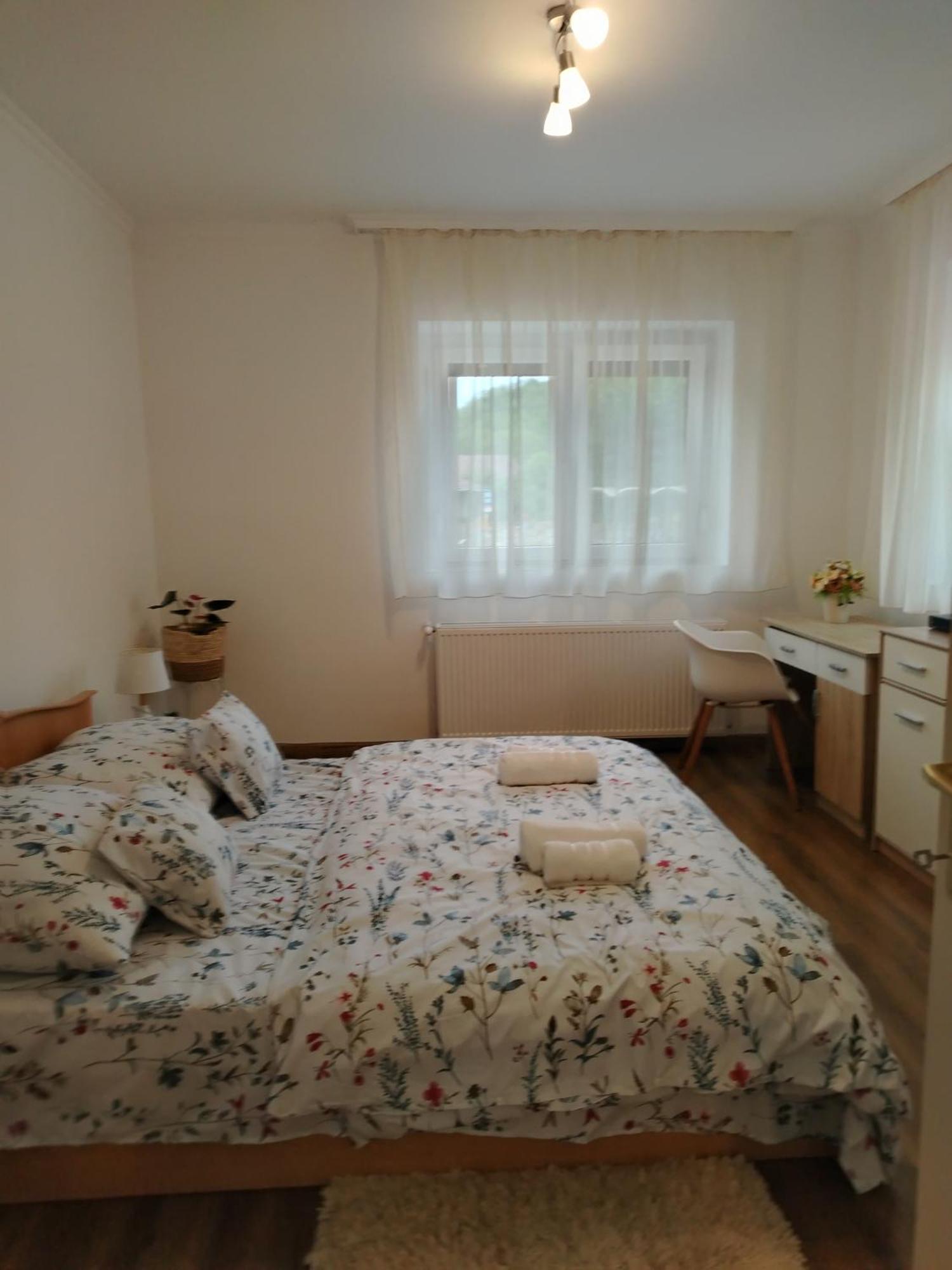 Kaptárkő Apartmanház Demjén Exterior foto