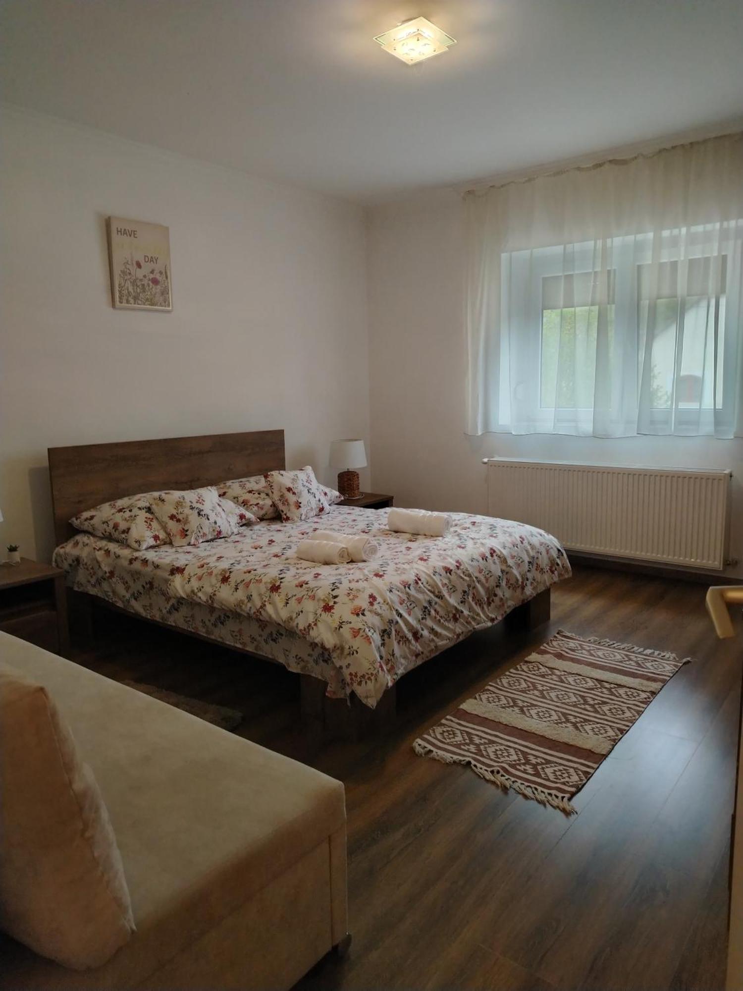Kaptárkő Apartmanház Demjén Exterior foto